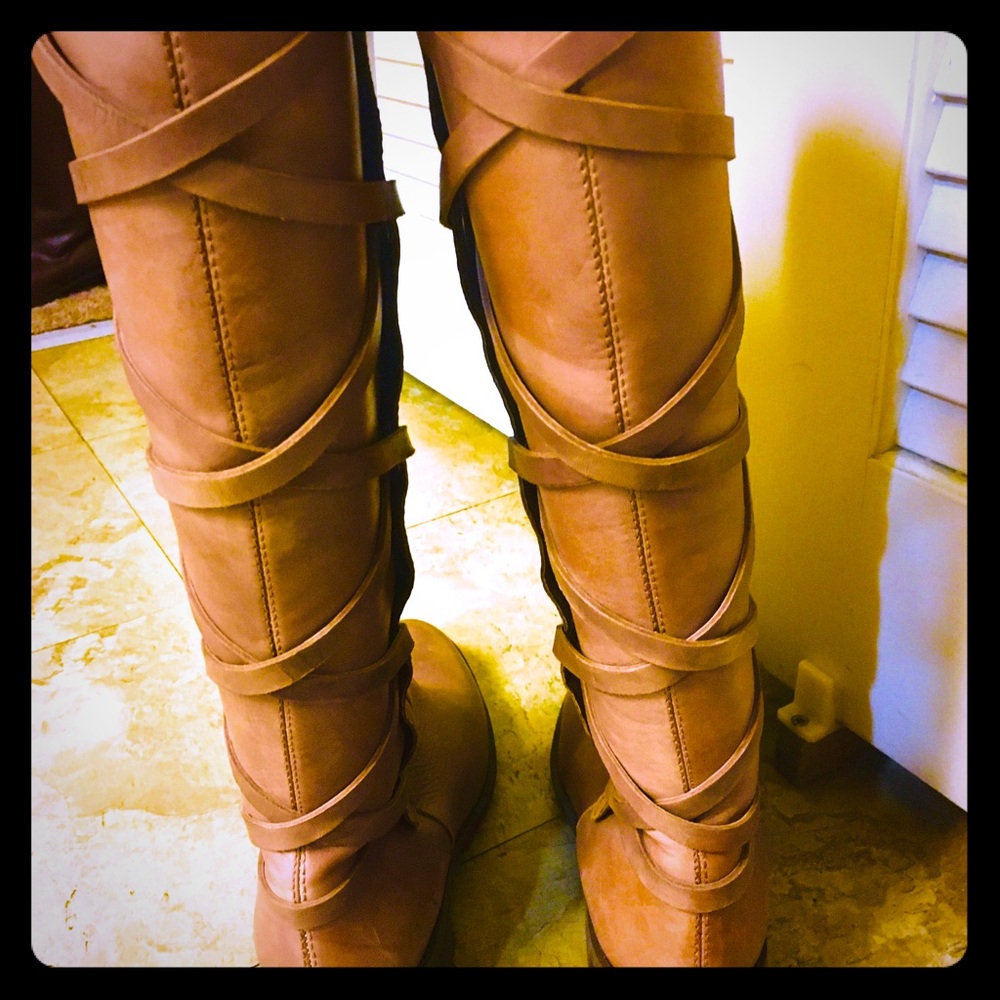 Women’s lace back leather boots